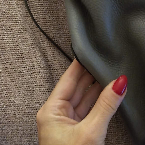 Valentino Rockstud Reversible Tote - Picture 4 of 13